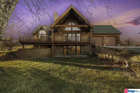 36110 Mahoney Rd, Louisville, NE 68037