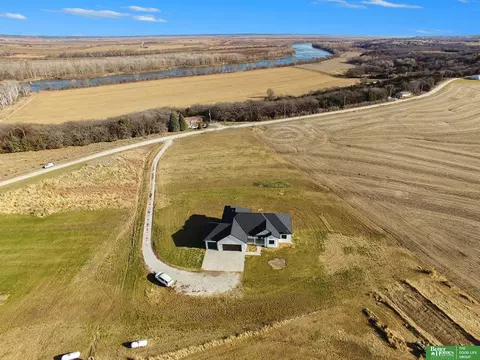 881 N 60 Rd, Nebraska City, NE 68410