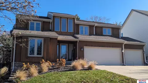 6229 S 107 St, Omaha, NE 68127