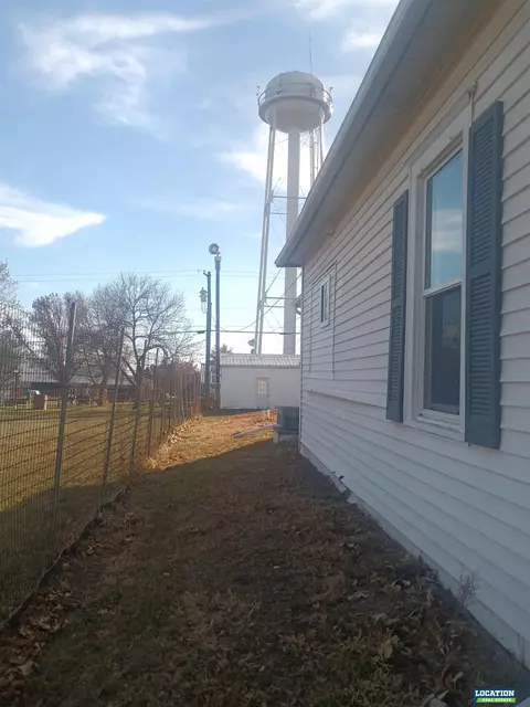 302 Jefferson St, Pickrell, NE 68422 photo 11