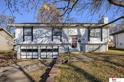 7908 Nina St, Omaha, NE 68124