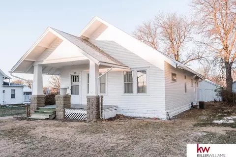 1121 Idaho, Superior, NE 68978