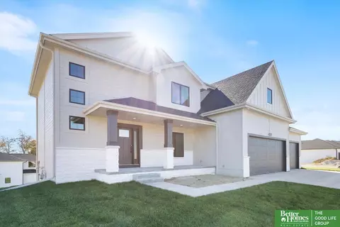 4523 S 202nd Ave, Omaha, NE 68135