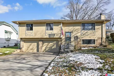 13307 S 35th St, Bellevue, NE 68123