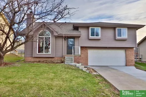 12939 Hartman Ave, Omaha, NE 68164