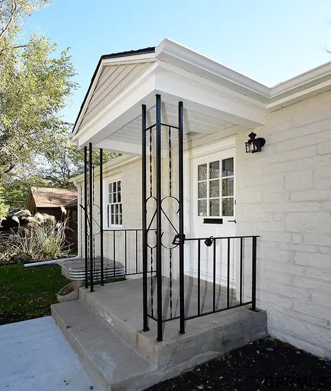 1535 Arapahoe St, Lincoln, NE 68502