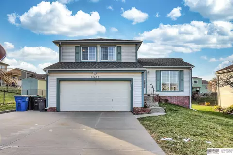 6508 N 111 St, Omaha, NE 68164