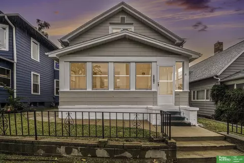 2214 S 10 St, Omaha, NE 68108