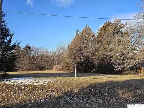 9702 Gabriella Dr, Plattsmouth, NE 68048