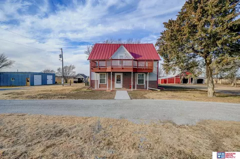 911 Rd 5400, Deshler, NE 68340