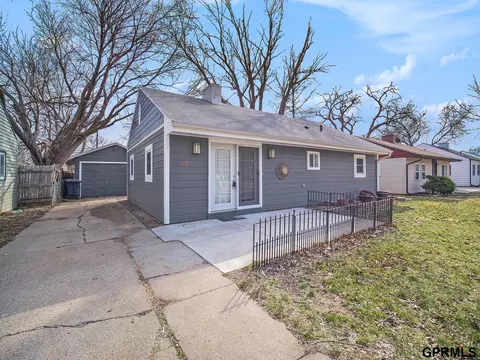 4128 N 70th St, Lincoln, NE 68507