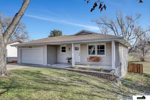 5624 Bodie Cir, Lincoln, NE 68516