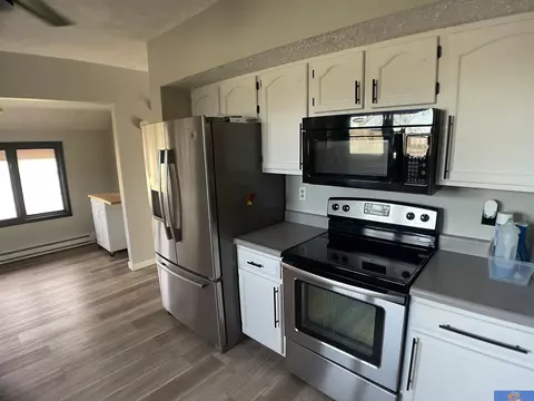 1032 Frontier Rd, Beatrice, NE 68310 photo 6