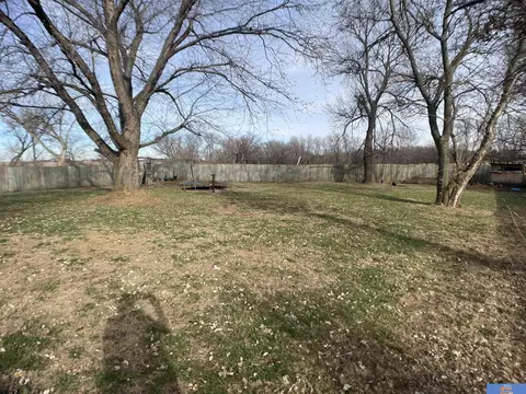1032 Frontier Rd, Beatrice, NE 68310 photo 34