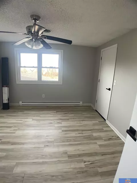 1032 Frontier Rd, Beatrice, NE 68310 photo 25