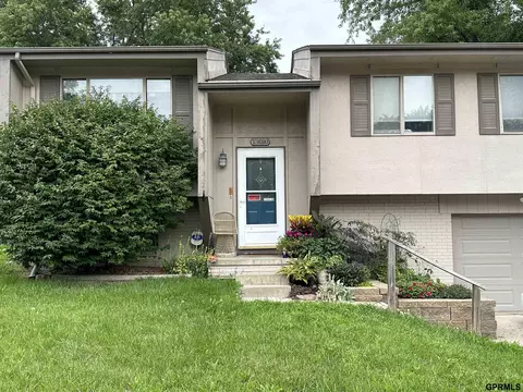 13010 Gertrude St, Omaha, NE 68138
