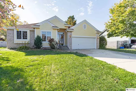 20807 Plum St, Elkhorn, NE 68022