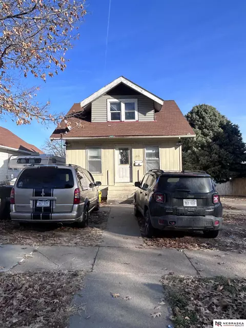 1321 S 25th Ave, Omaha, NE 68105