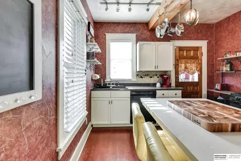 3211 Wright St, Omaha, NE 68105 photo 13