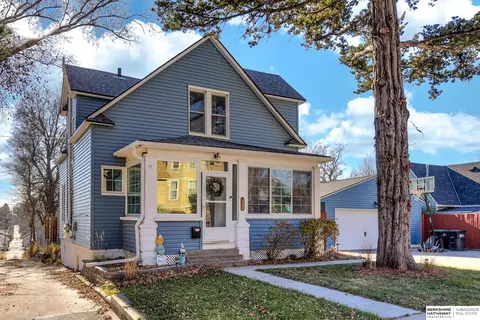 3211 Wright St, Omaha, NE 68105 photo 4