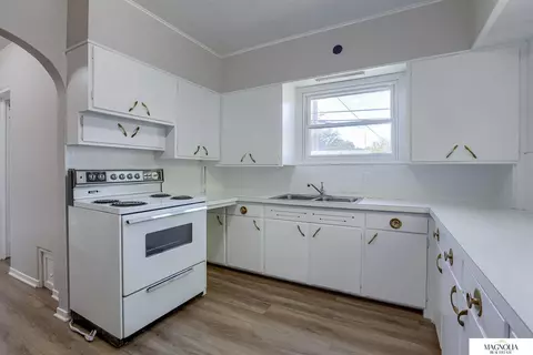 111 N Main St, Wilber, NE 68465