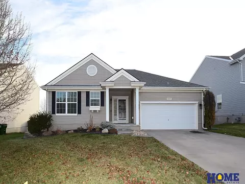 8413 S 65th St, Omaha, NE 68157