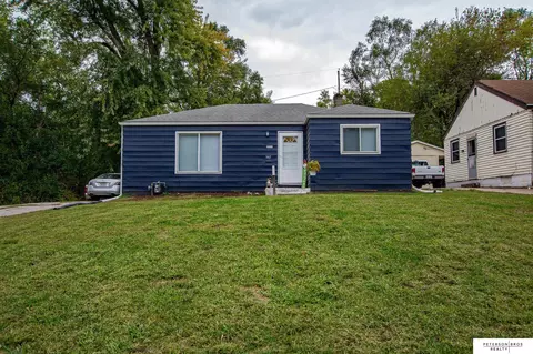 3465 Martin Ave, Omaha, NE 68112