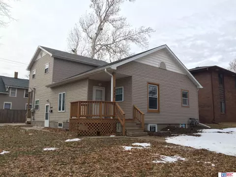 2445 D St, Lincoln, NE 68502
