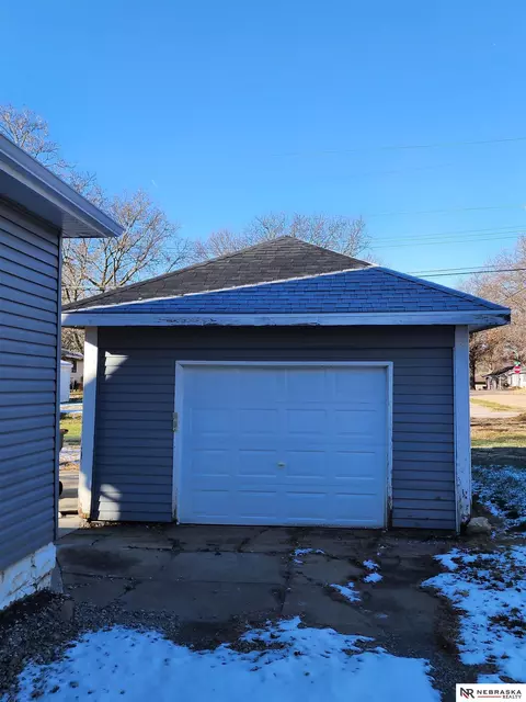823 N 12th St, Beatrice, NE 68310 photo 12