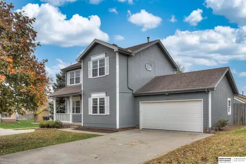 10610 S 18 Cir, Bellevue, NE 68123