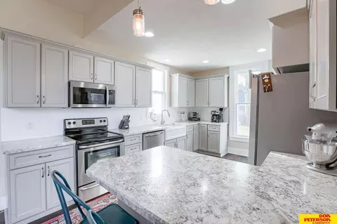 120 W 9th St, North Bend, NE 68649