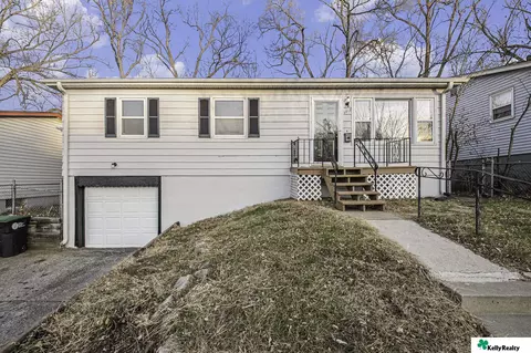 5413 N 45 Ave, Omaha, NE 68104