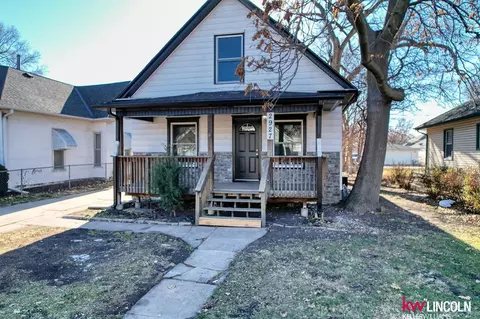 2927 Dudley St, Lincoln, NE 68503