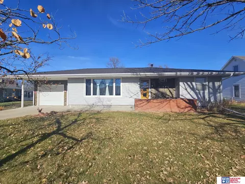 2106 Ella St, Beatrice, NE 68310