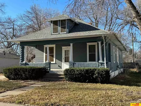 1115 N Clarkson St, Fremont, NE 68025