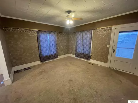 709 Market St, Beatrice, NE 68310 photo 8