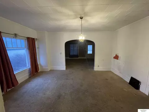 709 Market St, Beatrice, NE 68310 photo 6