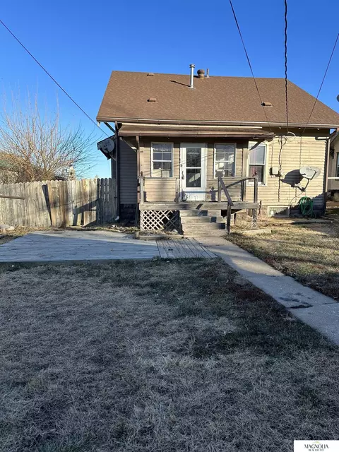 709 Market St, Beatrice, NE 68310 photo 3