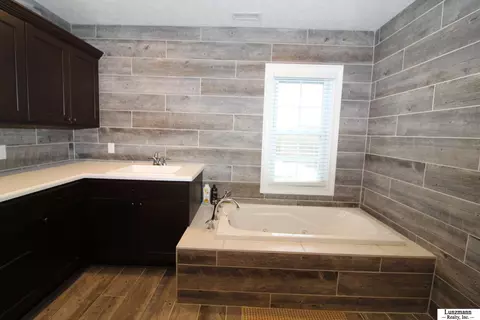 520 Park St, Peru, NE 68421 photo 39