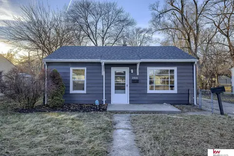 2808 Jefferson St, Bellevue, NE 68005
