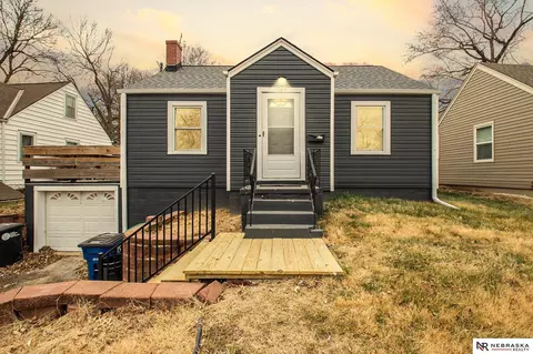 1004 S 51st Ave, Omaha, NE 68106