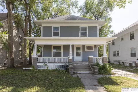 3009 Holdrege St, Lincoln, NE 68503