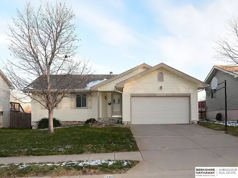 12618 Emiline St, La Vista, NE 68138