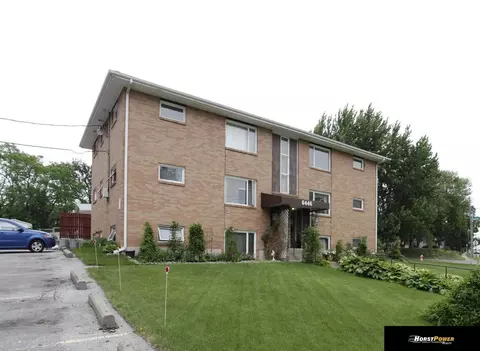 6446 Military Ave, Omaha, NE 68104
