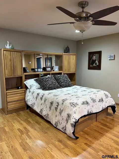 1007 S X Rd, Hampton, NE 68843 photo 18