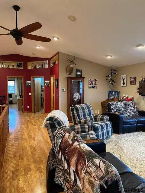 1007 S X Rd, Hampton, NE 68843 photo 12
