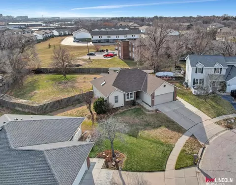 3504 Hartley Cir, Lincoln, NE 68521