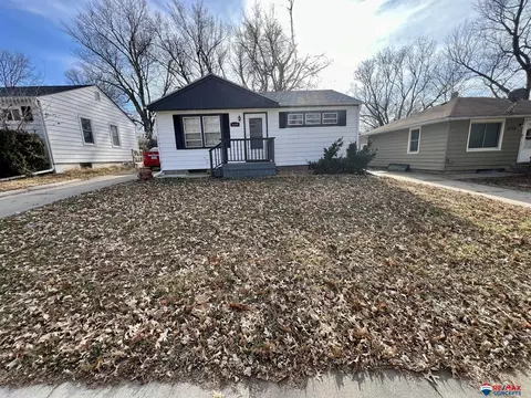 5519 Oldham St, Lincoln, NE 68506
