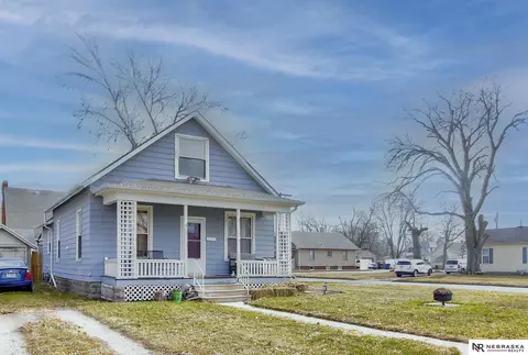 404 N Pebble St, Fremont, NE 68025