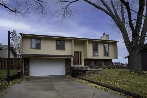 4929 S 149 St, Omaha, NE 68137